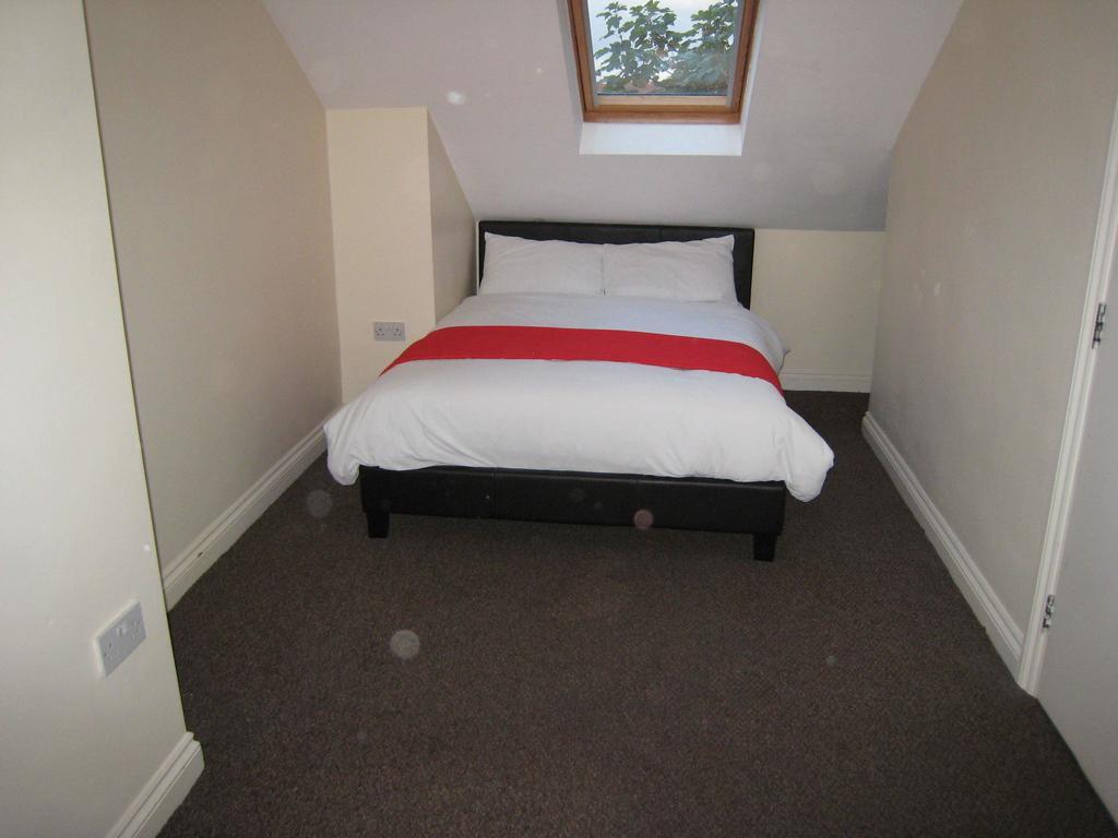 The Dream Resthouse London Room photo