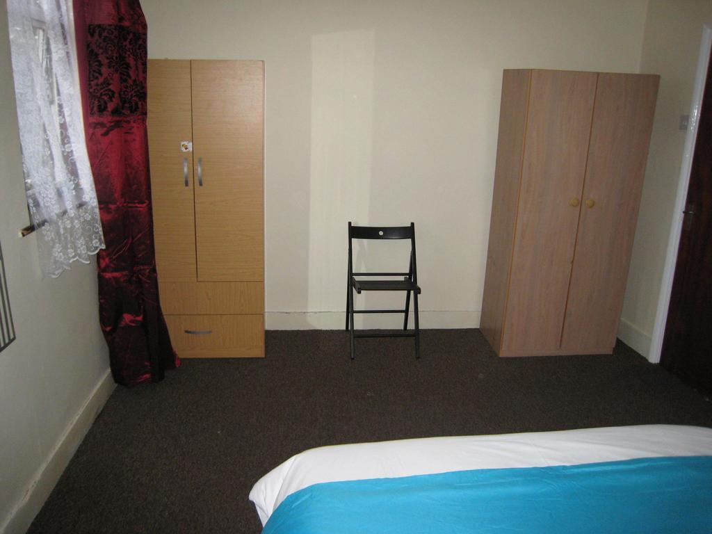 The Dream Resthouse London Room photo